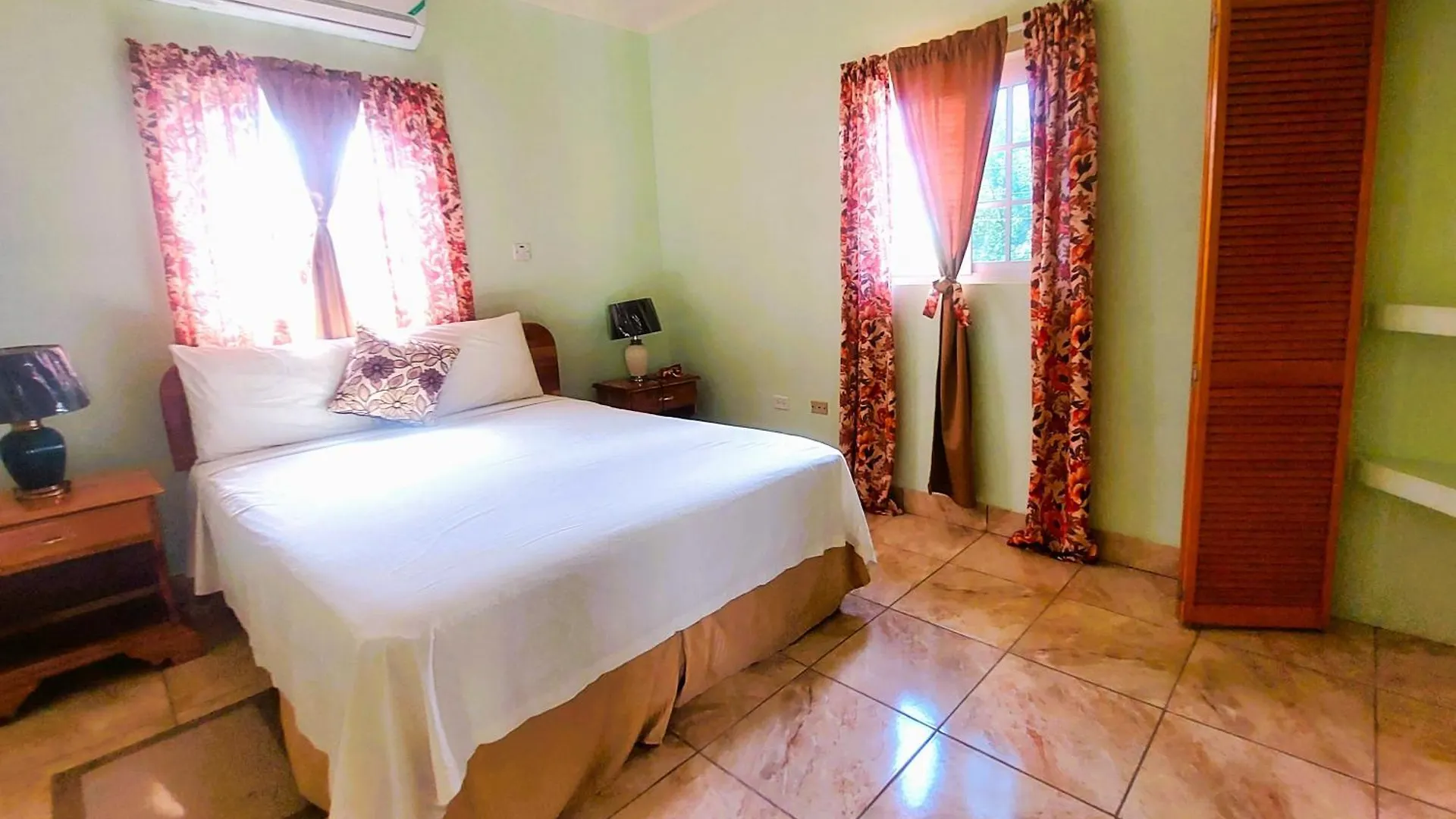 Stoney Gate Cottages Negril 0*,  Jamaica